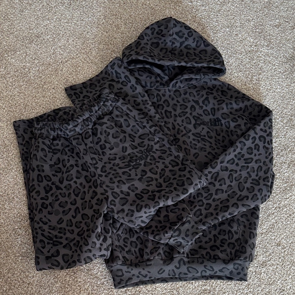 Comfrt Leopard Print Pants